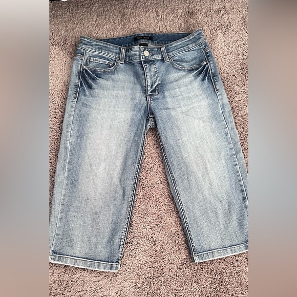 WHBM denim jean capris size 4 embellished pockets Y2K style vintage fashion - Picture 3 of 5